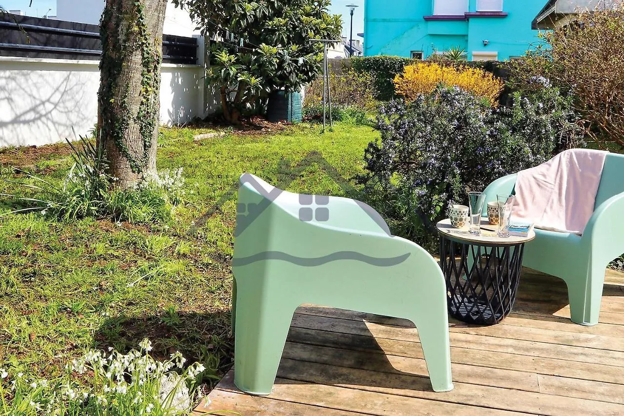 Villa Localise - M33B - Kerbraz, Maison En Duplex Avec Jardin Clos Au Guilvinec - Tout A Pied, Plages, Port, Centre, Commerces, Marche - Wif Inclus - Linge De Lit Inclus 0*,  France
