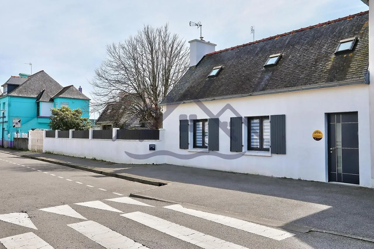 Hébergement de vacances Villa Localise - M33B - Kerbraz, Maison En Duplex Avec Jardin Clos Au Guilvinec - Tout A Pied, Plages, Port, Centre, Commerces, Marche - Wif Inclus - Linge De Lit Inclus