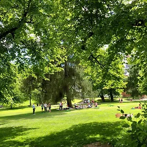 https://sweet-home-hietalahdenkatu.tophotelshelsinki.com